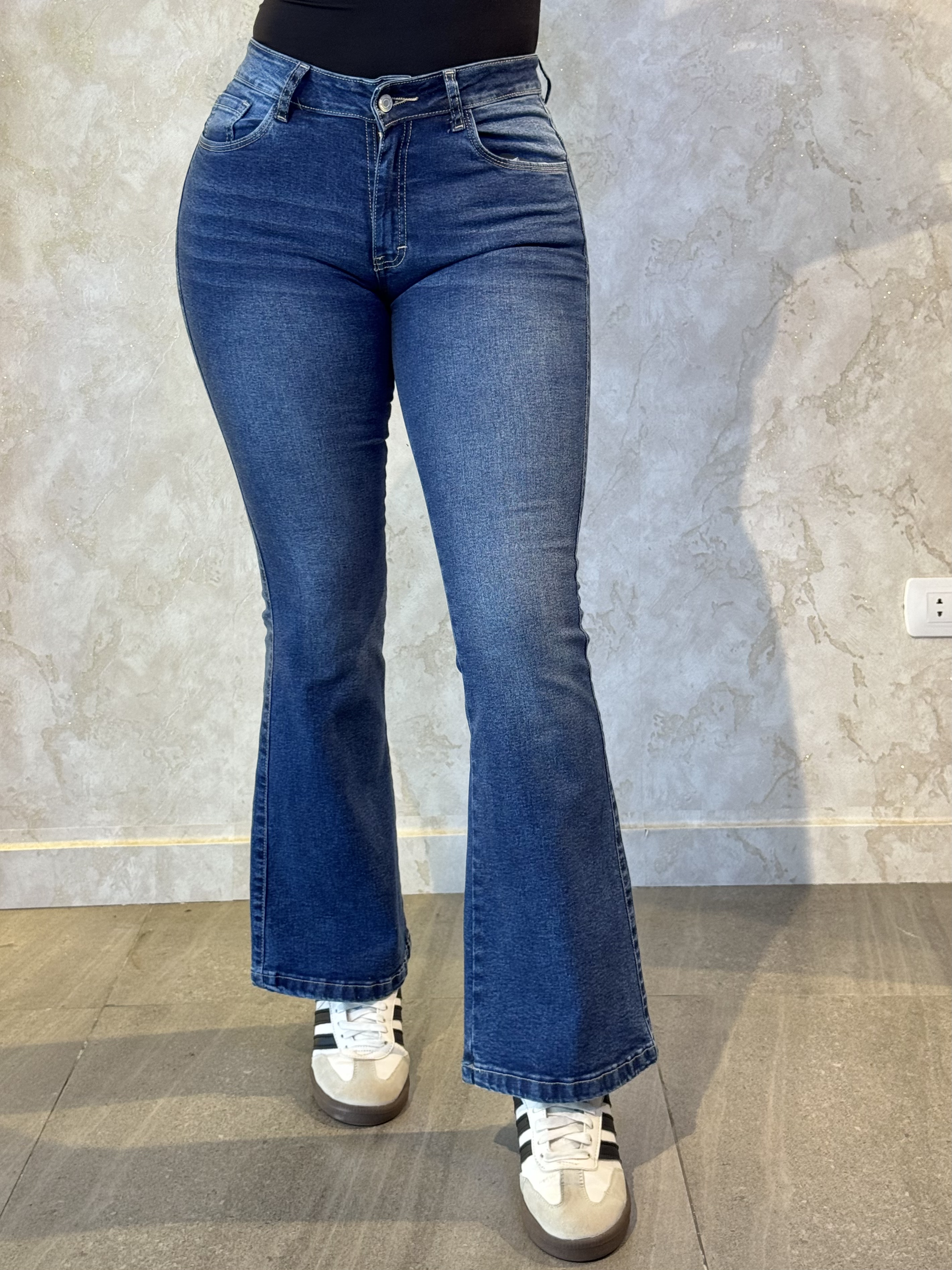 FLARE JEAN