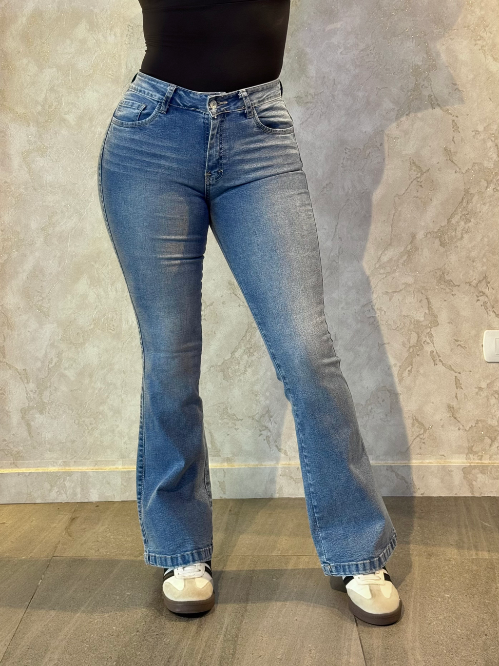 FLARE JEAN