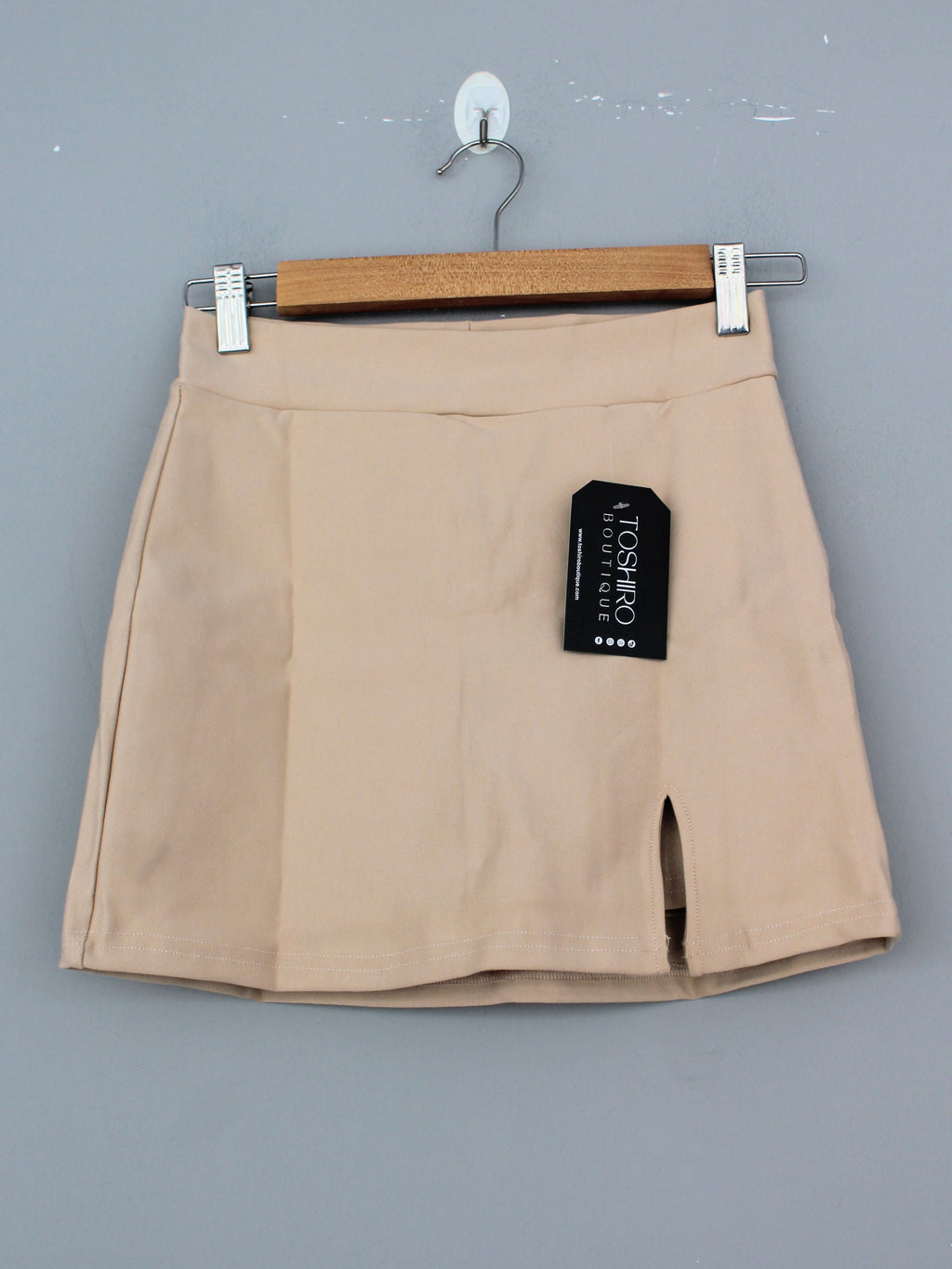 FALDA SHORT ANE - BEIGE