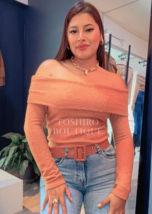 SWEATER KALHESI - CAMEL